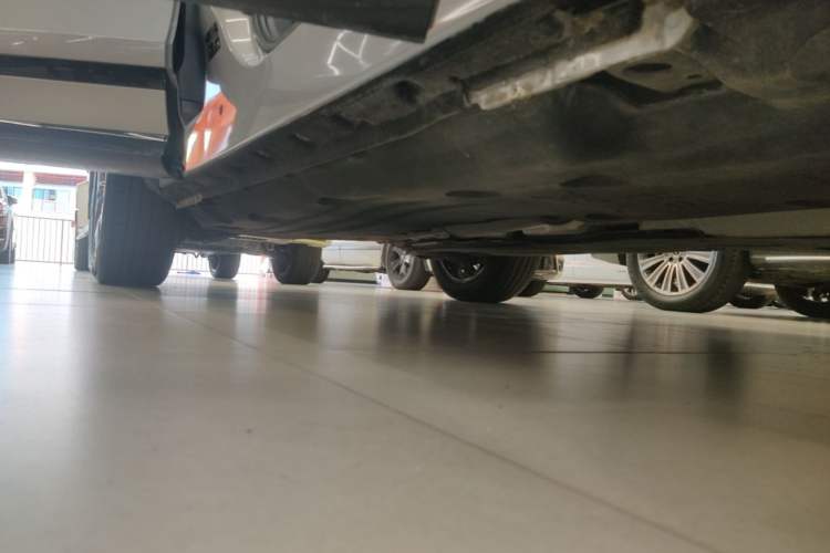 Used Land Rover Range Evoque 2021 Range Rover Velar L 249PS R-Dynamic First Edition Right Side Sill