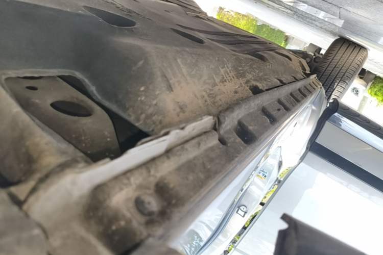 Used Land Rover Range Evoque 2021 Range Rover Velar L 249PS R-Dynamic First Edition Right Side Sill