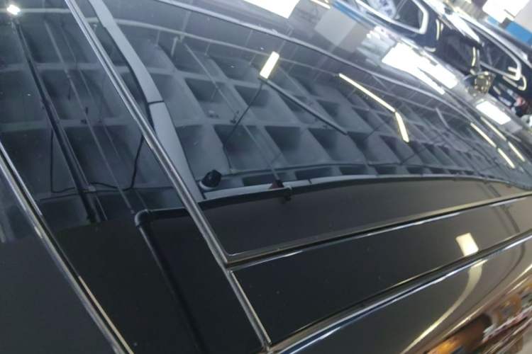 Used Land Rover Range Evoque 2021 Range Rover Velar 249 PS R-Dynamic S Performance Edition Roof