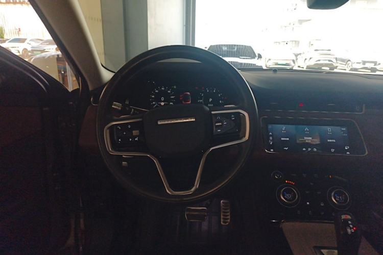 Used Land Rover Range Evoque 2021 Range Rover L 249 PS R-Dynamic SE Luxury Edition Steering Wheel