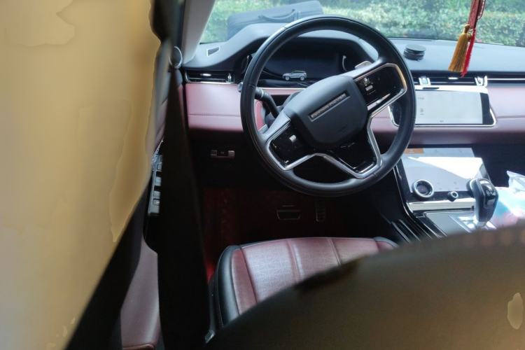 Used Land Rover Range Evoque 2021 Range Rover Velar 249 PS R-Dynamic S Performance Edition Steering Wheel