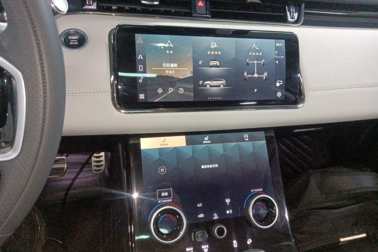 Used Land Rover Range Evoque 2021 Range Rover Velar L 249PS R-Dynamic First Edition Audio And AC Panel
