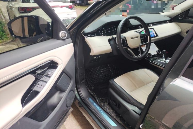 Used Land Rover Range Evoque 2021 Range Rover Velar L 249PS R-Dynamic First Edition Driver Seat