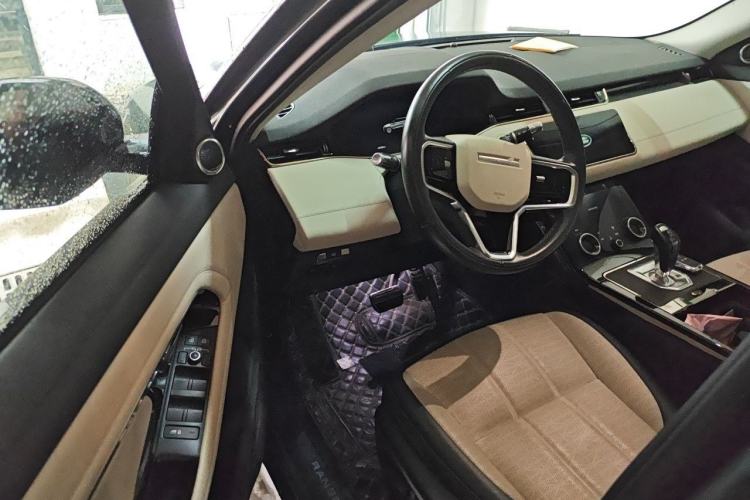 Used Land Rover Range Evoque 2021 Range Rover Velar L 249PS R-Dynamic First Edition Driver Seat