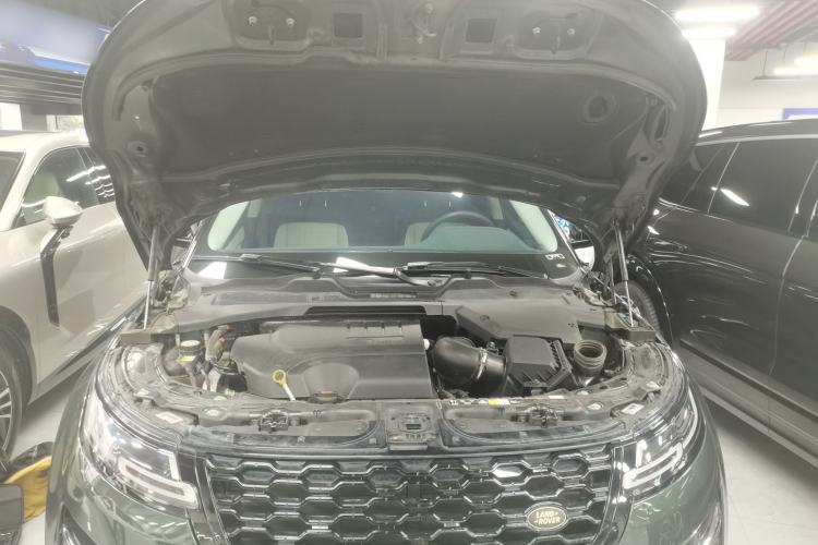 Used Land Rover Range Evoque 2021 Range Rover Velar 249 PS R-Dynamic HSE Luxury Edition Engine Bay