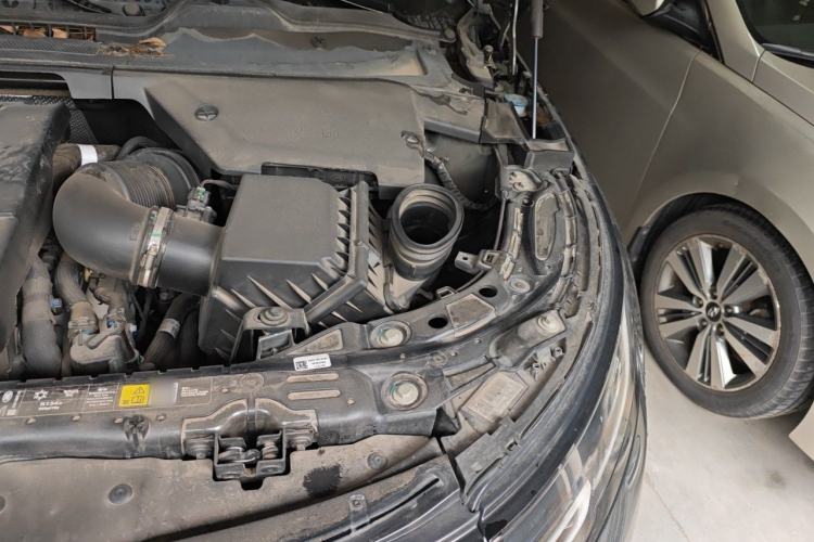 Used Land Rover Range Evoque 2021 Range Rover Velar L 249PS R-Dynamic First Edition Engine Bay Left