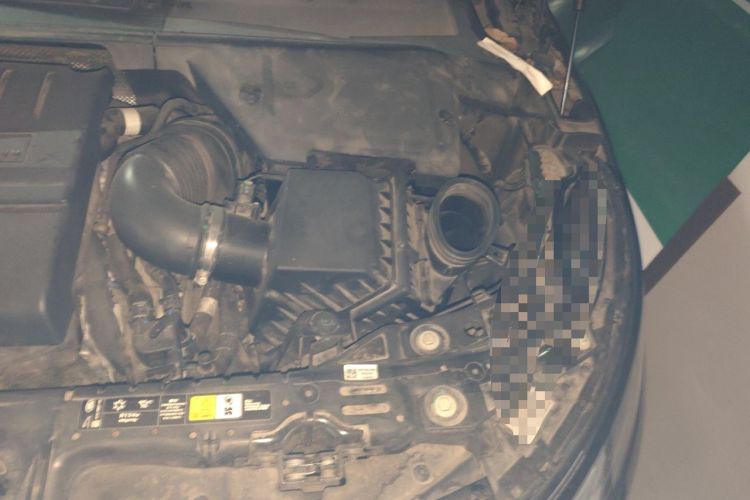 Used Land Rover Range Evoque 2021 Range Rover Velar L 249PS R-Dynamic First Edition Engine Bay Left