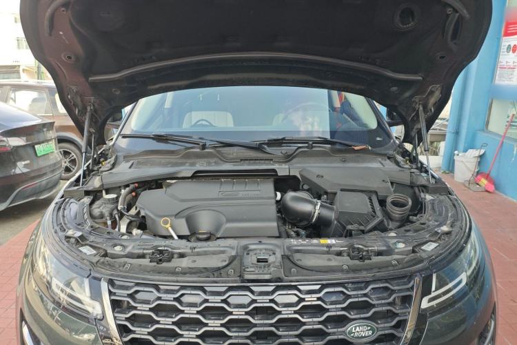 Used Land Rover Range Evoque 2021 Range Rover Velar L 249PS R-Dynamic First Edition Engine Bay