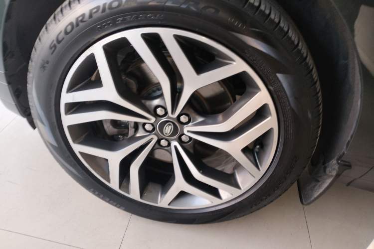 Used Land Rover Range Evoque 2021 Range Rover Velar L 249PS R-Dynamic First Edition Exterior 2