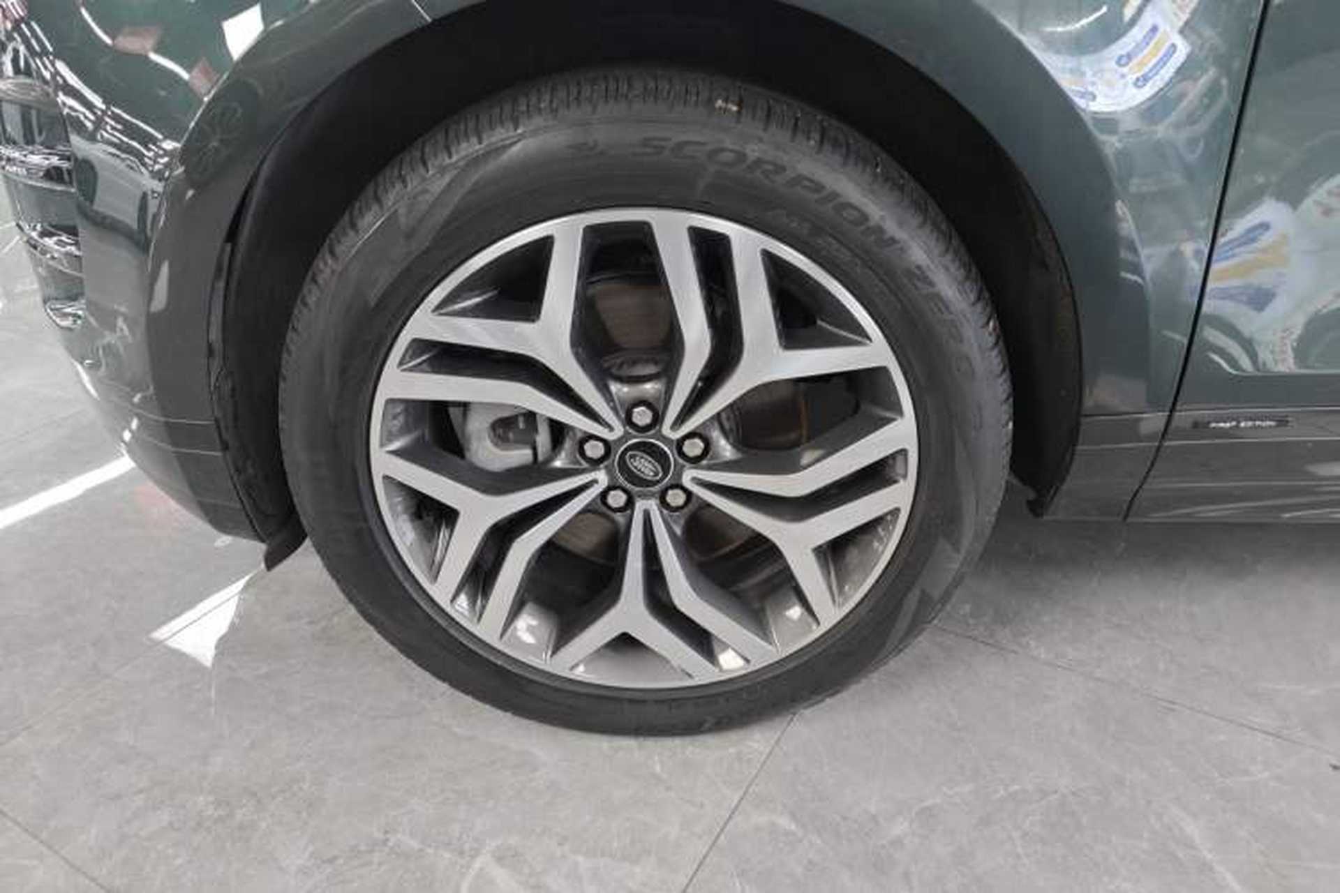 Used Land Rover Range Evoque 2021 Range Rover Velar L 249PS R-Dynamic First Edition Exterior 4