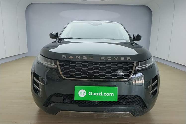 Used Land Rover Range Evoque 2021 Range Rover Velar L 249PS R-Dynamic First Edition Front