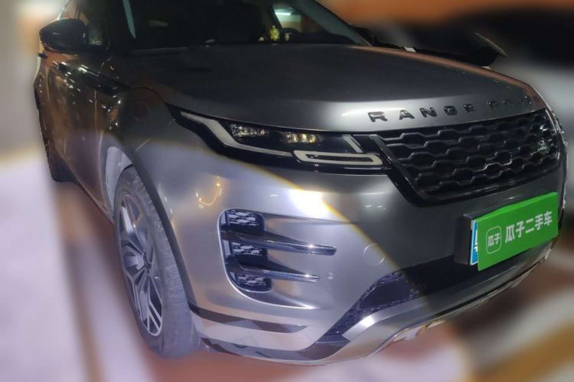 Used Land Rover Range Evoque 2021 Range Rover Velar L 249PS R-Dynamic First Edition Front Right 45 Deg