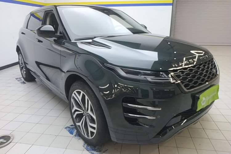 Used Land Rover Range Evoque 2021 Range Rover Velar L 249PS R-Dynamic First Edition Front Right 45 Deg