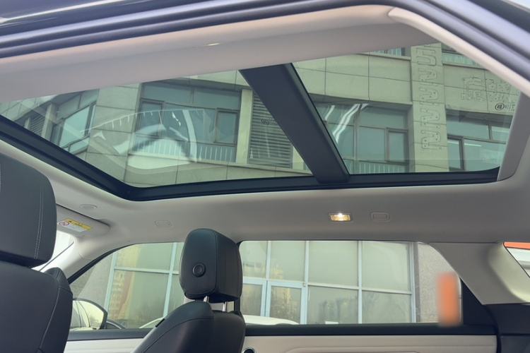 Used Land Rover Range Evoque 2021 Range Rover Velar L 249PS R-Dynamic First Edition Headliner
