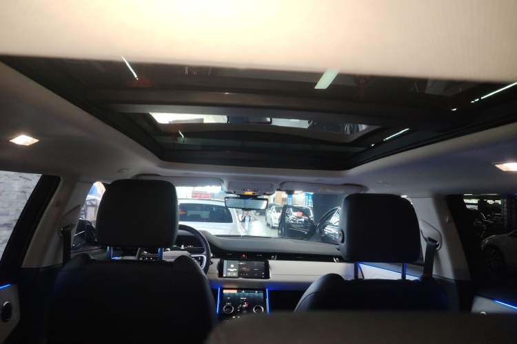 Used Land Rover Range Evoque 2021 Range Rover Velar L 249PS R-Dynamic First Edition Headliner