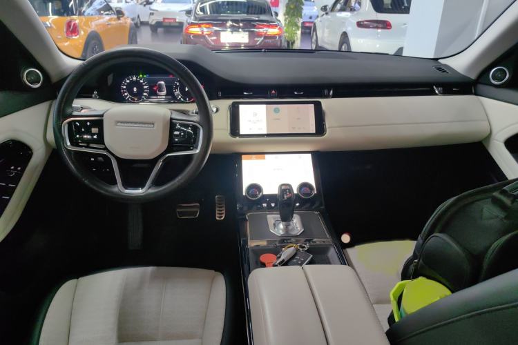 Used Land Rover Range Evoque 2021 Range Rover Velar L 249PS R-Dynamic First Edition Interior 2