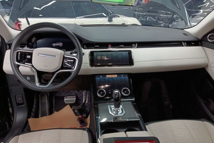 Used Land Rover Range Evoque 2021 Range Rover Velar 249 PS R-Dynamic HSE Luxury Edition Interior 2