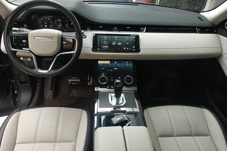 Used Land Rover Range Evoque 2021 Range Rover Velar L 249PS R-Dynamic First Edition Interior 2