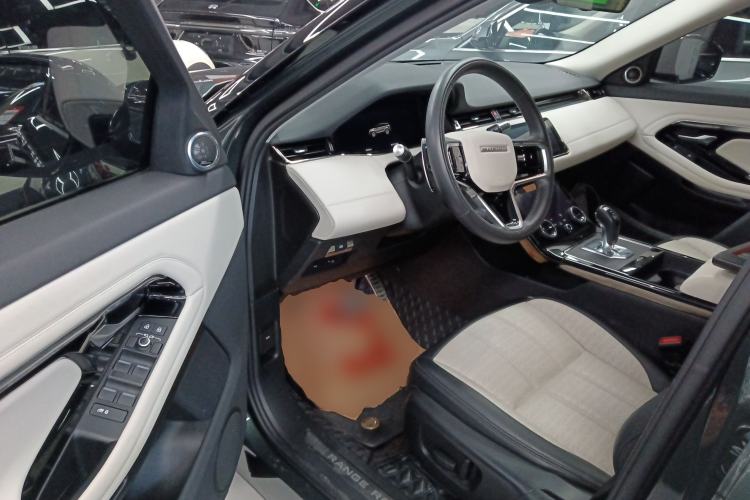 Used Land Rover Range Evoque 2021 Range Rover Velar 249 PS R-Dynamic HSE Luxury Edition Interior 3