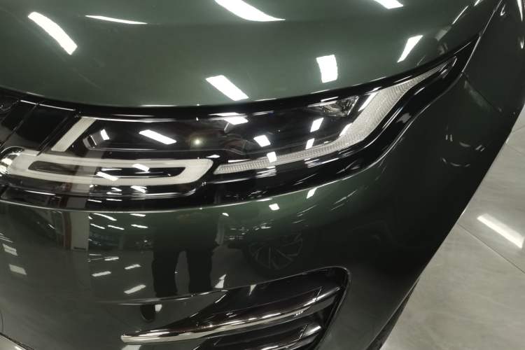Used Land Rover Range Evoque 2021 Range Rover Velar 249 PS R-Dynamic HSE Luxury Edition Left Front Headlight