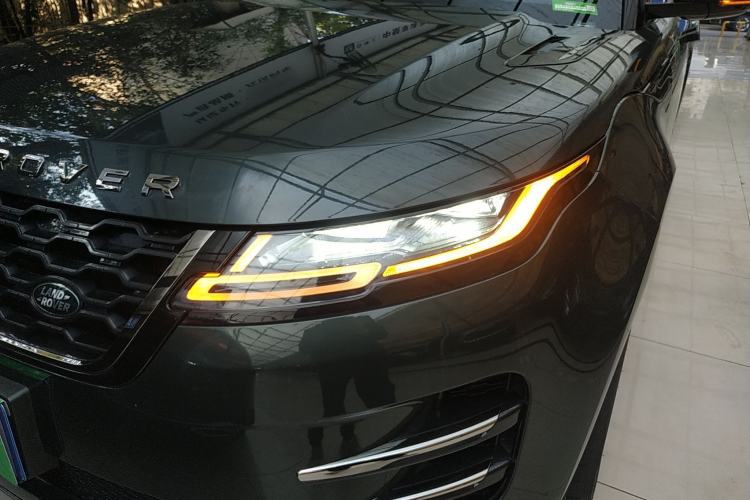 Used Land Rover Range Evoque 2021 Range Rover Velar L 249PS R-Dynamic First Edition Left Front Headlight