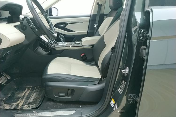 Used Land Rover Range Evoque 2021 Range Rover Velar L 249PS R-Dynamic First Edition Left Front Seat