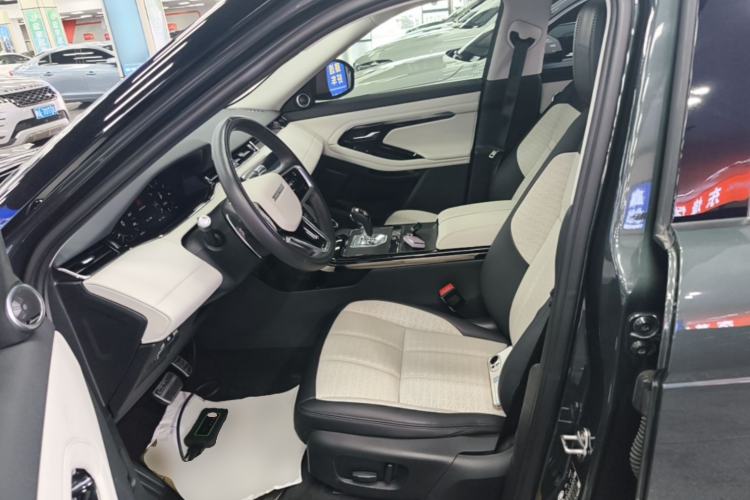 Used Land Rover Range Evoque 2021 Range Rover Velar L 249PS R-Dynamic First Edition Left Front Seat