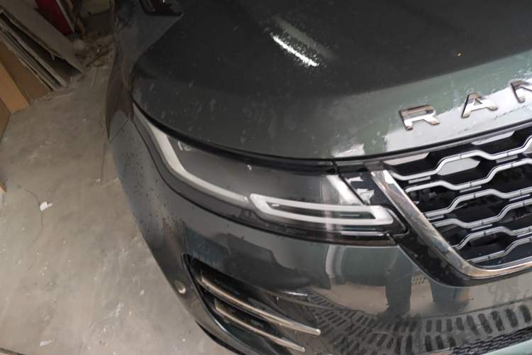 Used Land Rover Range Evoque 2021 Range Rover Velar L 249PS R-Dynamic First Edition Right Front Headlight