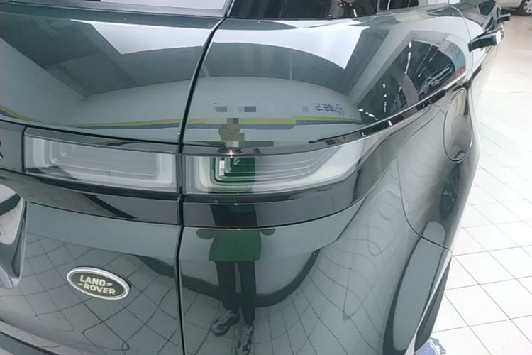 Used Land Rover Range Evoque 2021 Range Rover Velar L 249PS R-Dynamic First Edition Right Rear Taillight