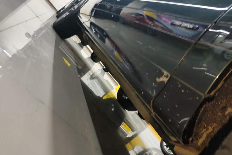 Used Land Rover Range Evoque 2021 Range Rover Velar L 249PS R-Dynamic First Edition Right Side Sill
