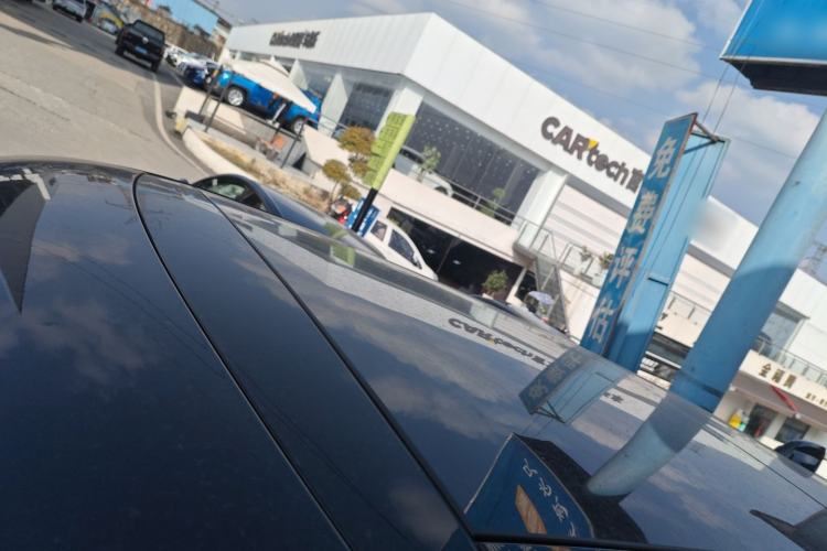 Used Land Rover Range Evoque 2021 Range Rover Velar L 249PS R-Dynamic First Edition Roof
