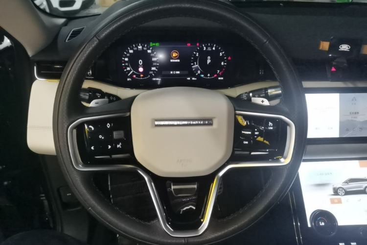 Used Land Rover Range Evoque 2021 Range Rover Velar L 249PS R-Dynamic First Edition Steering Wheel