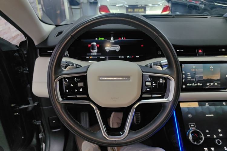 Used Land Rover Range Evoque 2021 Range Rover Velar L 249PS R-Dynamic First Edition Steering Wheel
