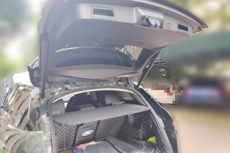 Used Land Rover Range Evoque 2021 Range Rover Velar L 249PS R-Dynamic First Edition Trunk