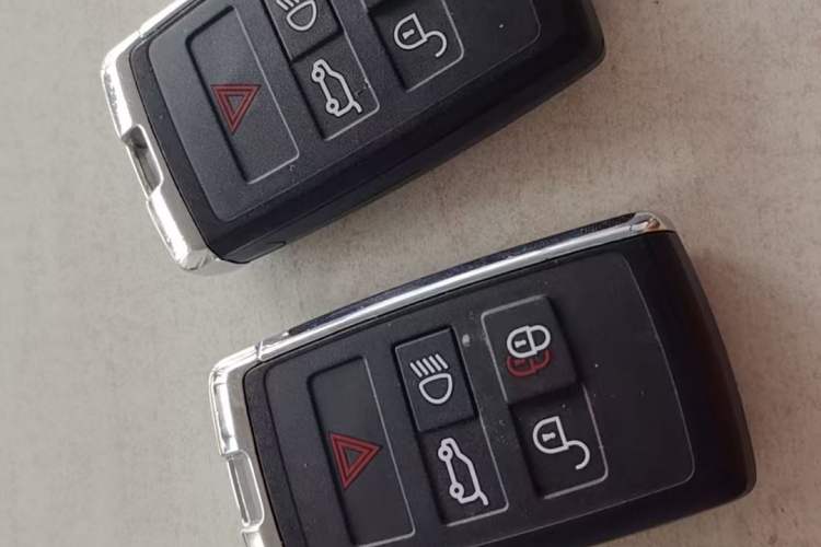 Used Land Rover Range Evoque 2021 Range Rover Velar L 249PS R-Dynamic First Edition Vehicle Key