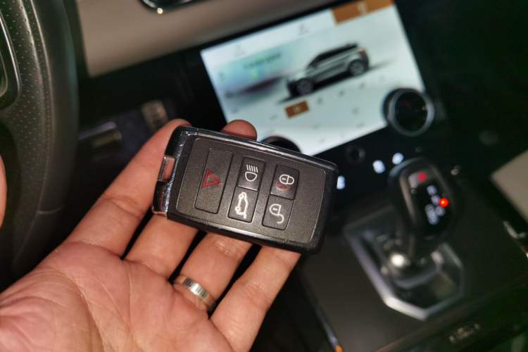 Used Land Rover Range Evoque 2021 Range Rover Velar L 249PS R-Dynamic First Edition Vehicle Key