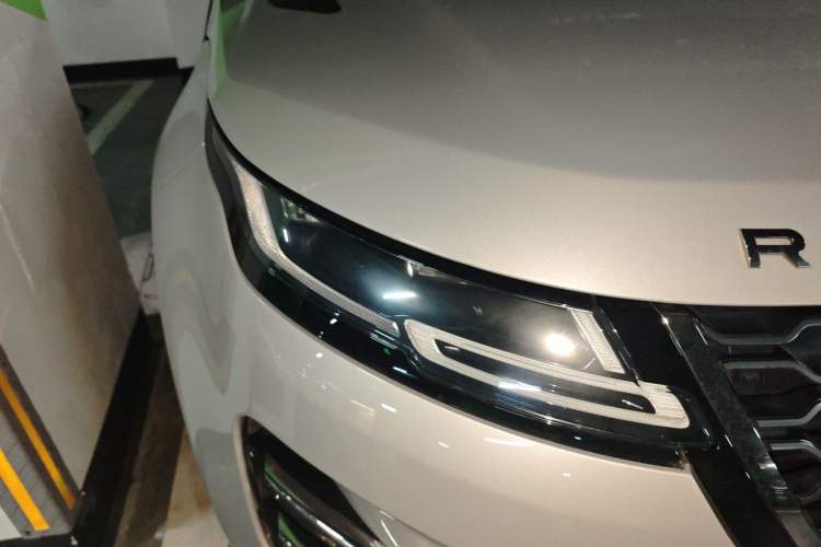 Used Land Rover Range Evoque 2021 Range Rover L 249 PS R-Dynamic SE Luxury Edition Right Front Headlight
