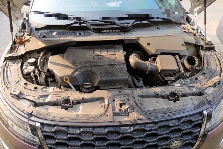 Used Land Rover Range Evoque 2021 Range Rover Velar 249 PS R-Dynamic S Performance Edition Engine Bay