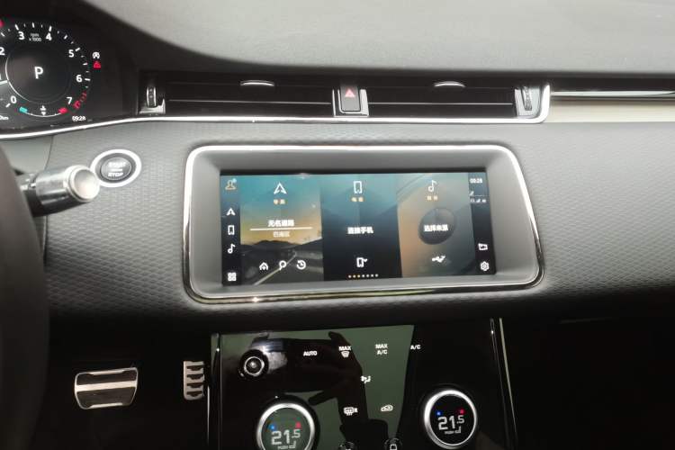 Used Land Rover Range Evoque 2021 Range Rover Velar 249 PS R-Dynamic S Performance Edition Audio And AC Panel