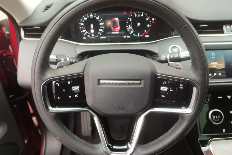 Used Land Rover Range Evoque 2021 Range Rover Velar 249 PS R-Dynamic S Performance Edition Steering Wheel