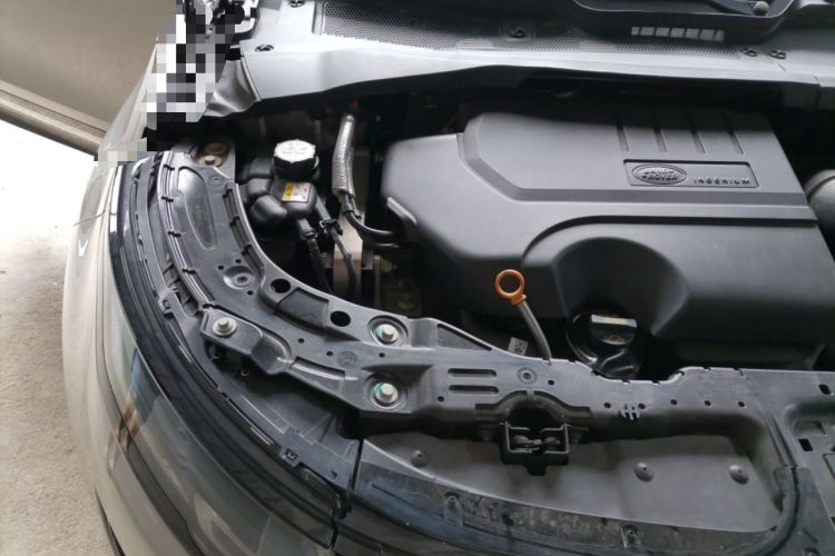 Used Land Rover Range Evoque 2021 Range Rover Velar L 249PS R-Dynamic First Edition Engine Bay Right