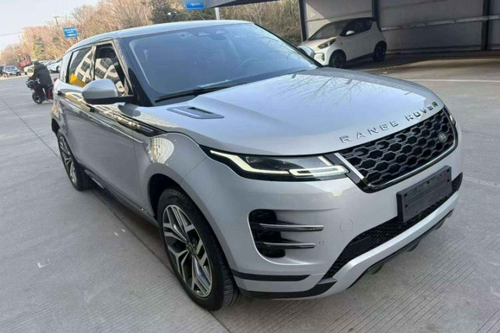 Used Land Rover Range Evoque 2021 Range Rover Velar 249 PS R-Dynamic S Performance Edition Exterior 7