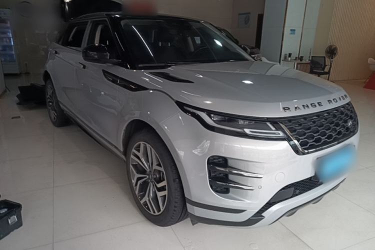 Used Land Rover Range Evoque 2021 Range Rover Velar 249 PS R-Dynamic HSE Luxury Edition Front Right 45 Deg