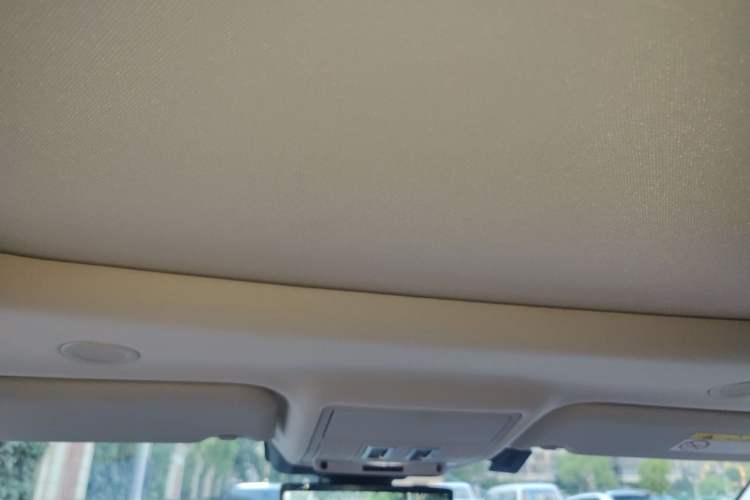 Used Land Rover Range Evoque 2021 Range Rover L 249 PS R-Dynamic SE Luxury Edition Headliner