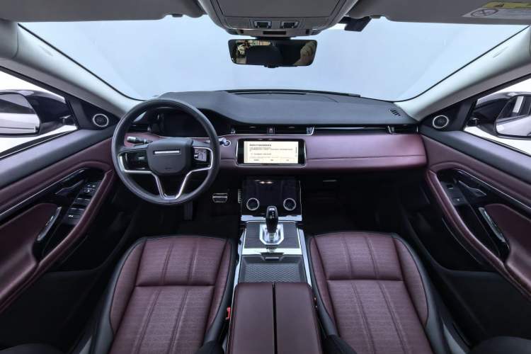 Used Land Rover Range Evoque 2021 Range Rover Velar L 249PS R-Dynamic First Edition Interior 3