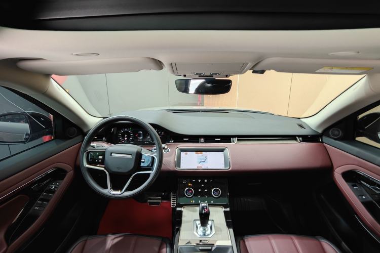 Used Land Rover Range Evoque 2021 Range Rover Velar 249 PS R-Dynamic S Performance Edition Interior 4