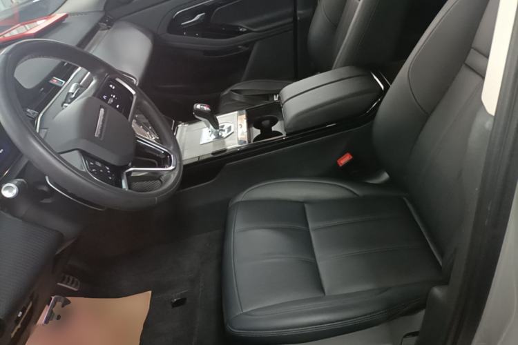 Used Land Rover Range Evoque 2021 Range Rover Velar 249 PS R-Dynamic S Performance Edition Left Front Seat