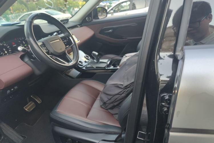 Used Land Rover Range Evoque 2021 Range Rover L 249 PS R-Dynamic SE Luxury Edition Left Front Seat