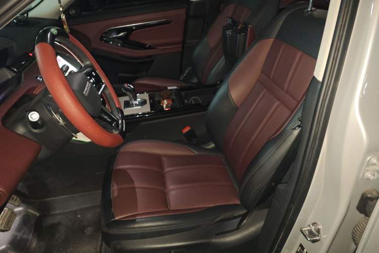 Used Land Rover Range Evoque 2021 Range Rover Velar 249 PS R-Dynamic S Performance Edition Left Front Seat