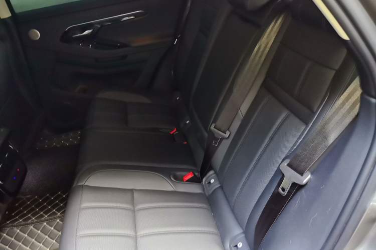 Used Land Rover Range Evoque 2021 Range Rover Velar 249 PS R-Dynamic S Performance Edition Left Rear Seat